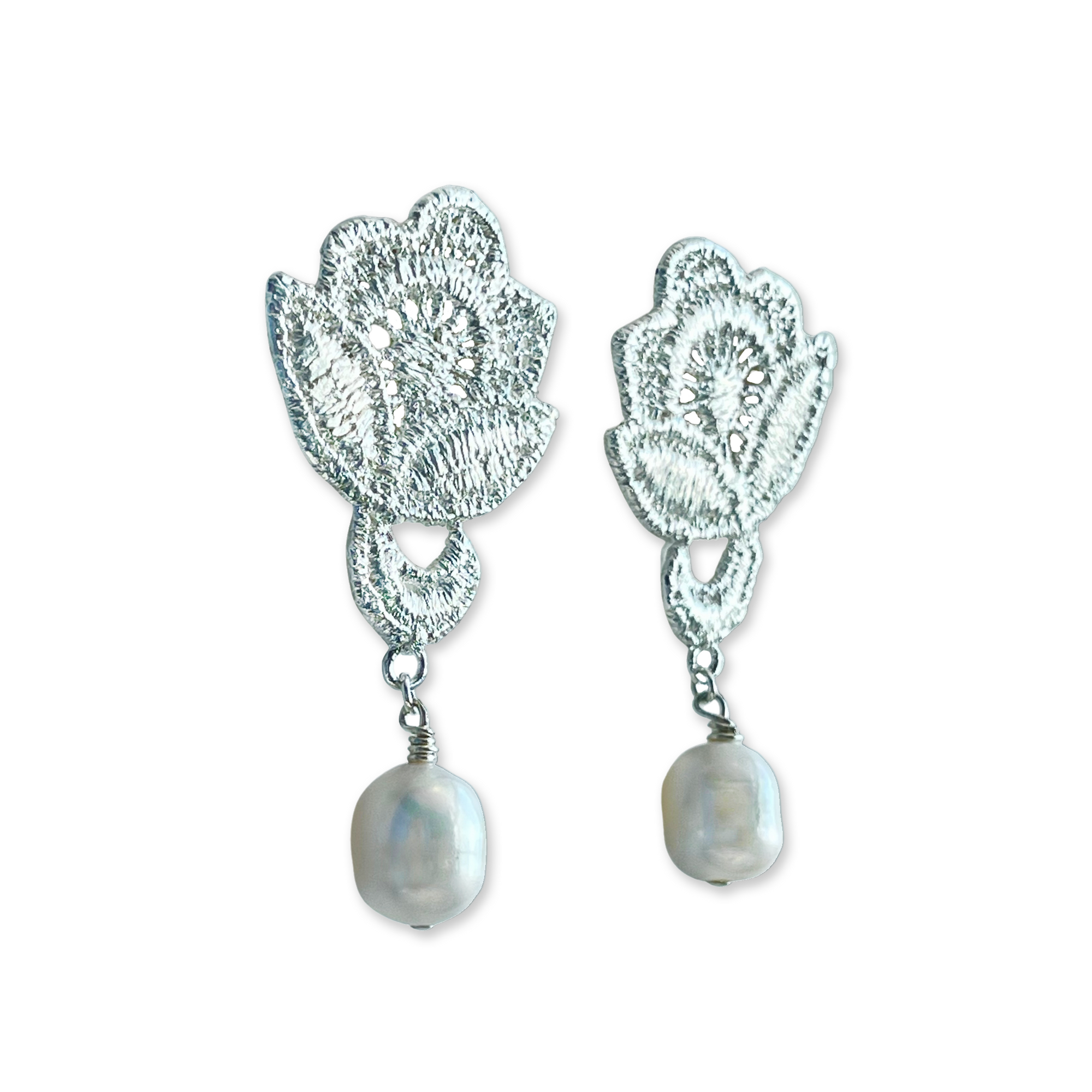 Baroque pearl earrings with lace rose in sterling silver.