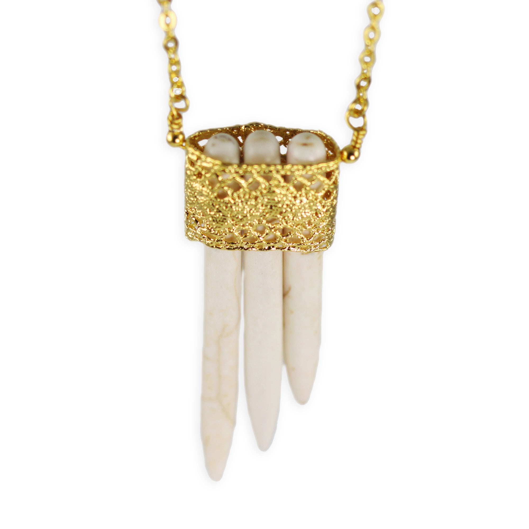 Lace and white turquoise necklace in 24k gold.
