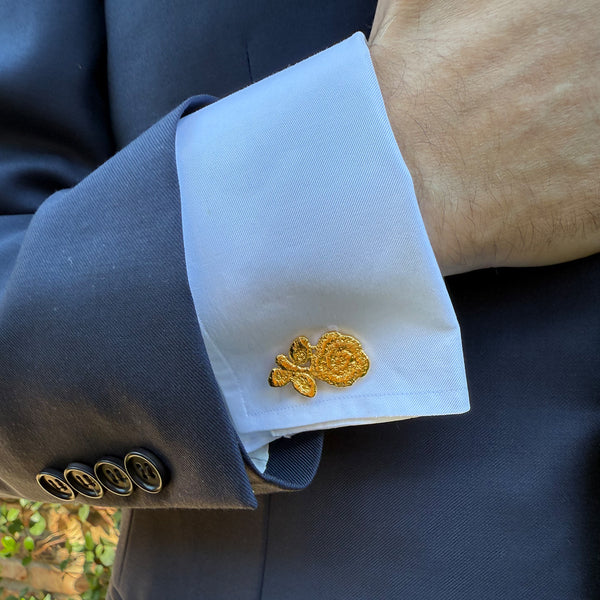 Albie - Lace rose cufflinks in 24k gold - Monika Knutsson
