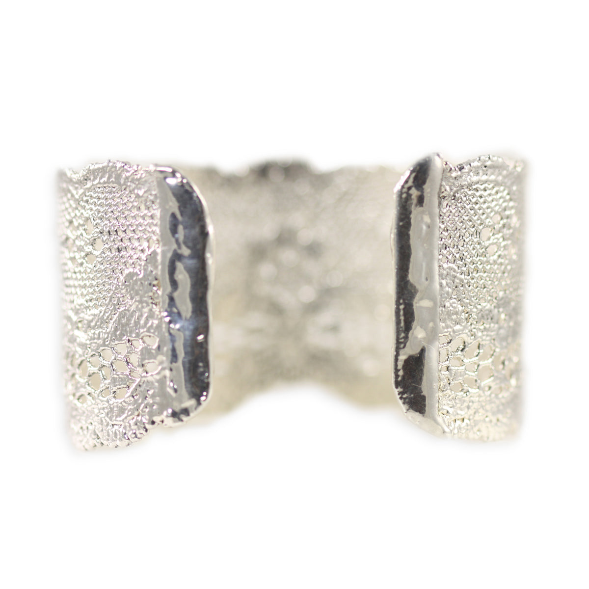 Rare double scalloped lace bracelet in sterling silver.