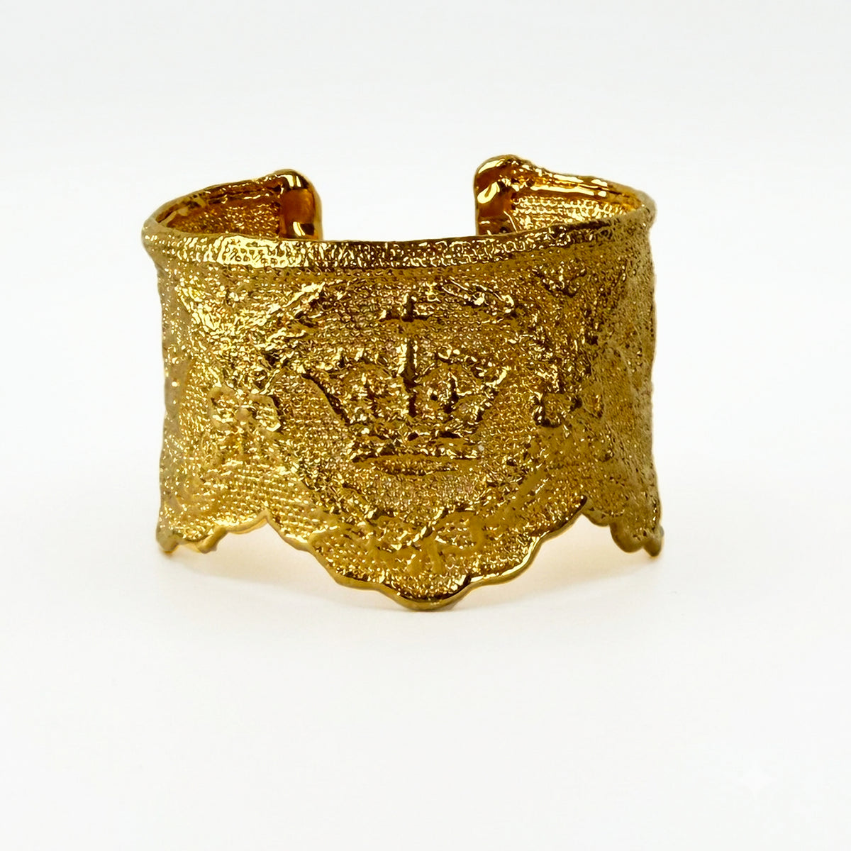 Lace cuff bracelet Margaret Rose in 24k gold made with British royal lace.