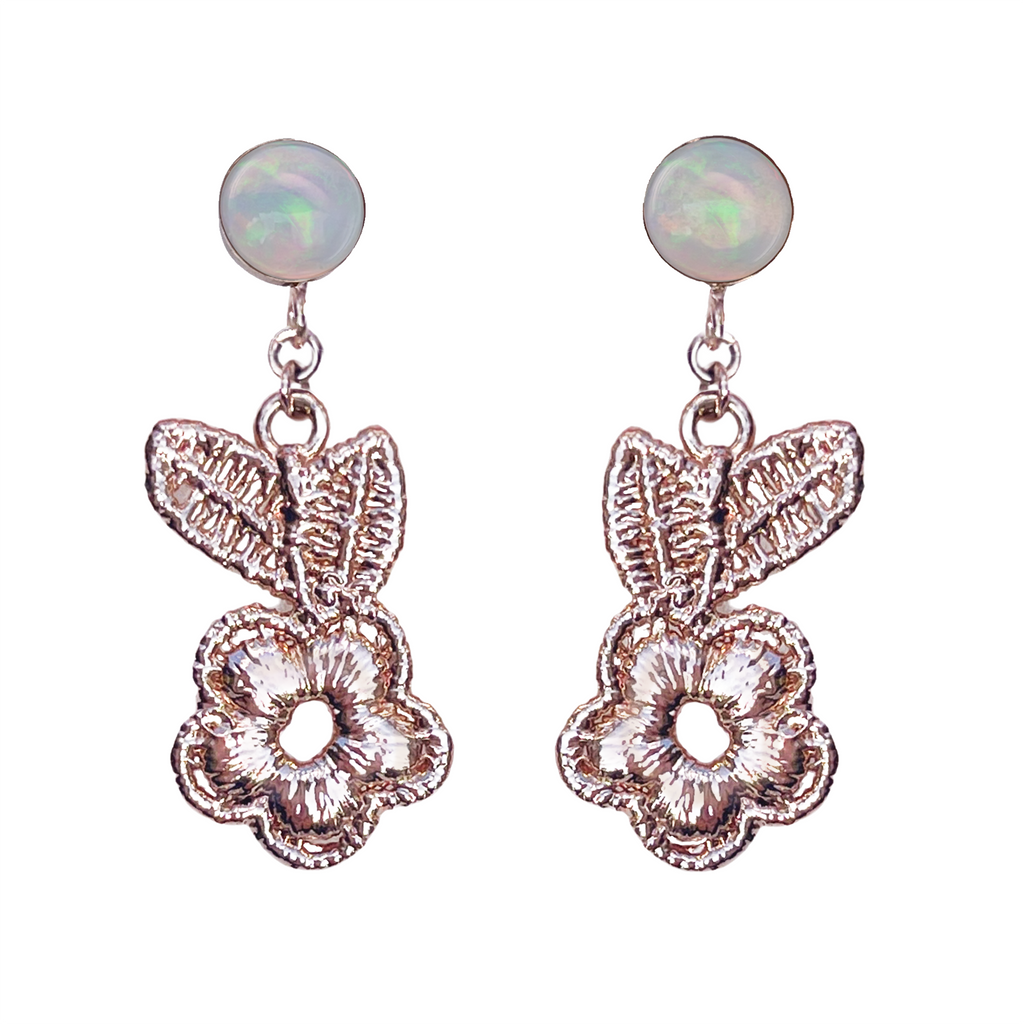 Elaine Opal and Lace earrings rose gold - Monika Knutsson