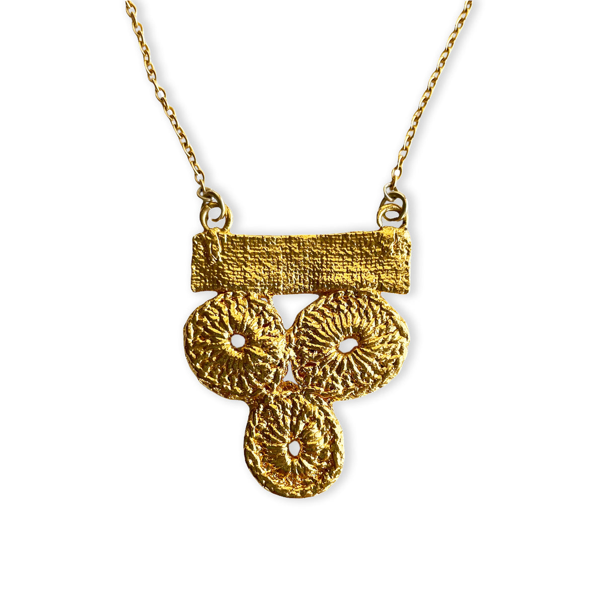 Rare 1910 American lace necklace dipped in 24k gold.