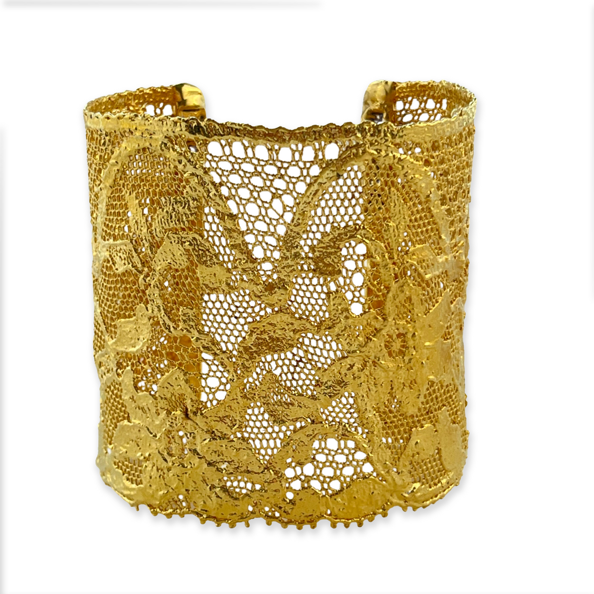 The Dorothy lace cuff in 24k gold made with American 1940s lace.