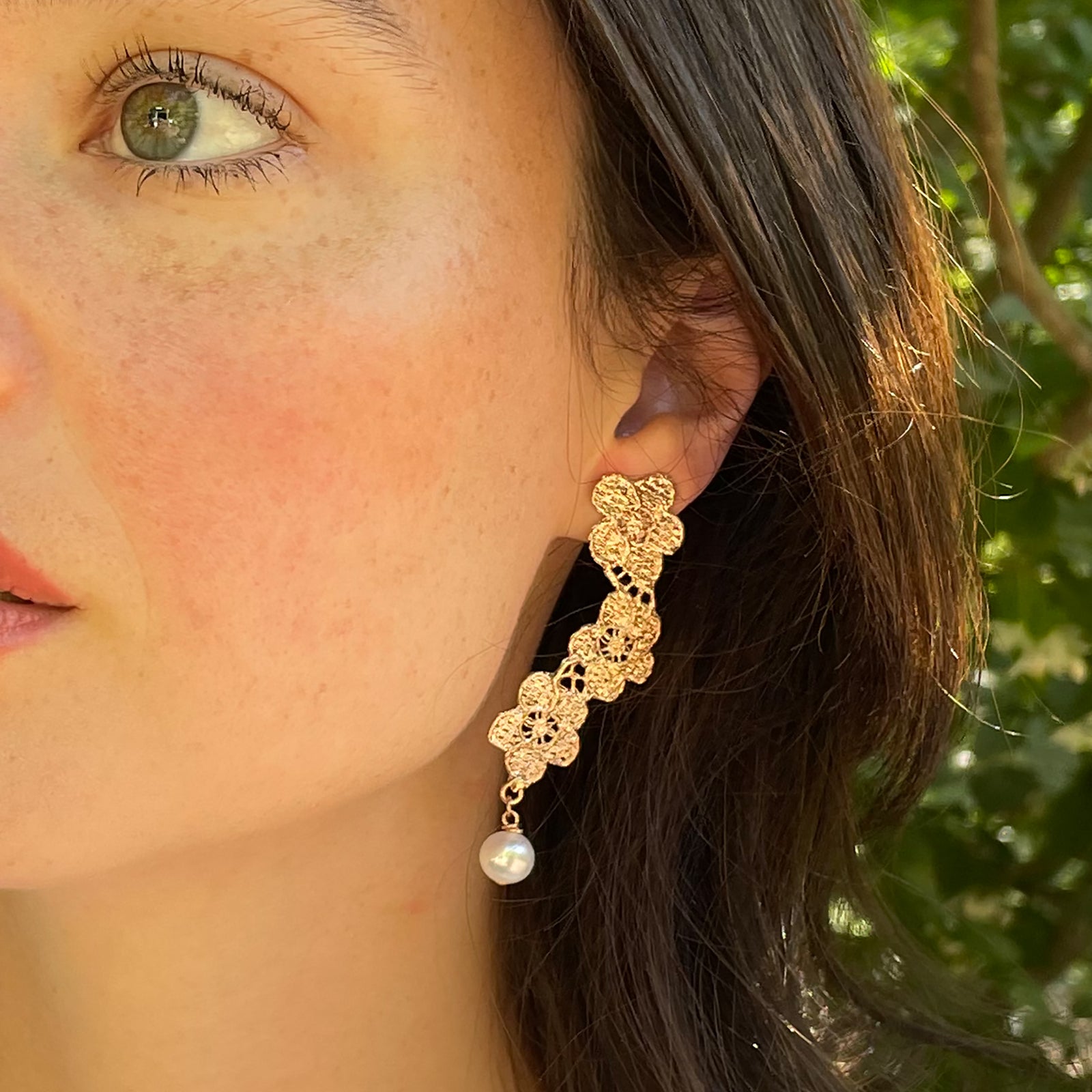 Pearl earrings with lace flower garland dipped in rose gold.