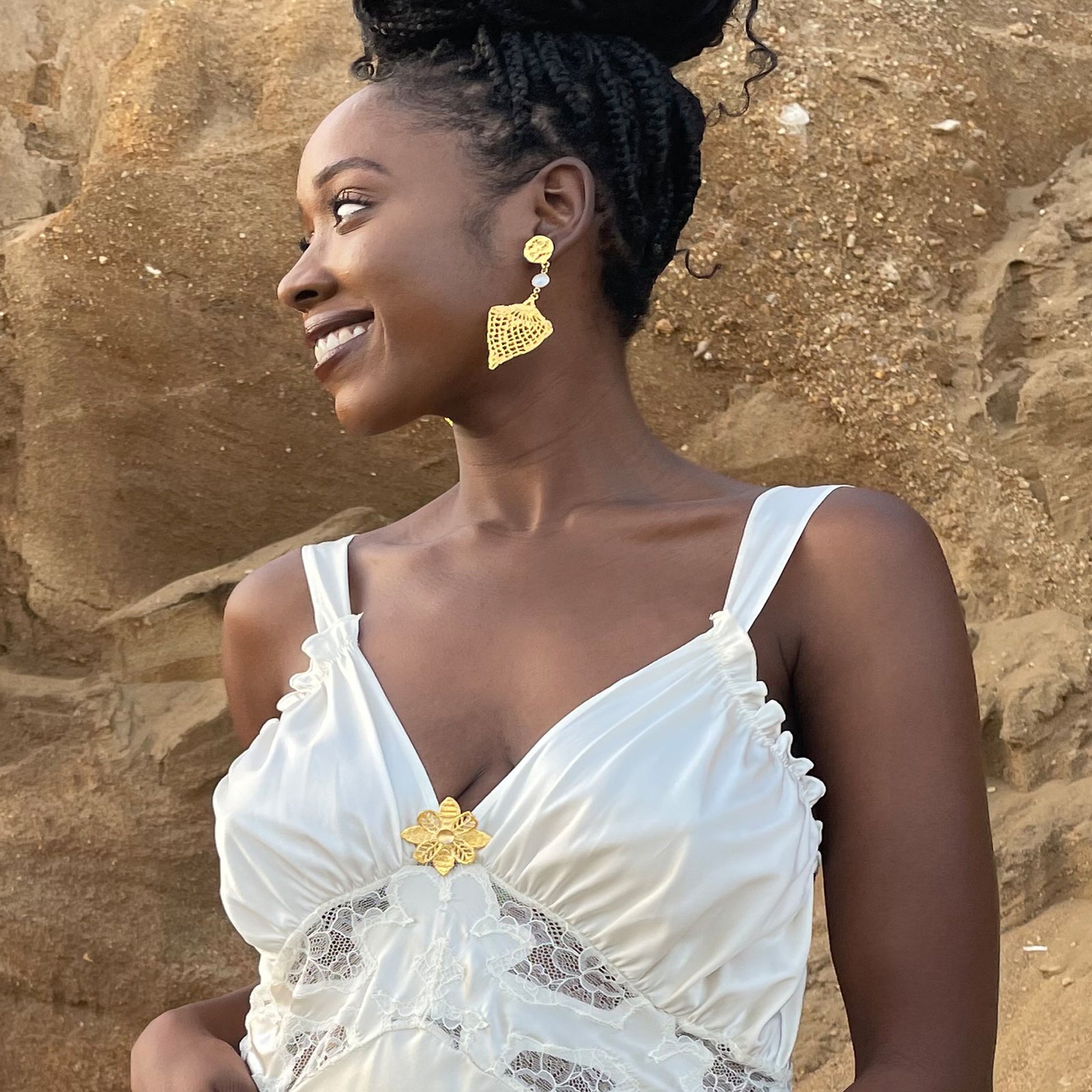 Bernadette flower lace brooch in 24k gold with Topaz stone.