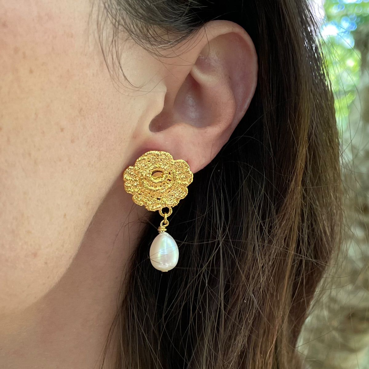 Lace rose pearl drop earrings in 24k gold.