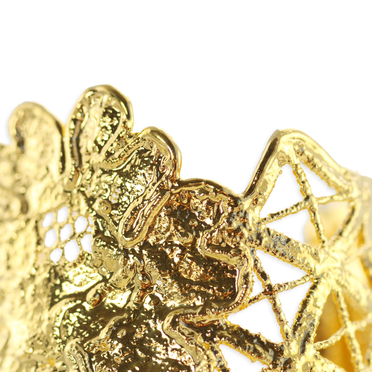 Carmen - Tall lace cuff bracelet in 24k gold