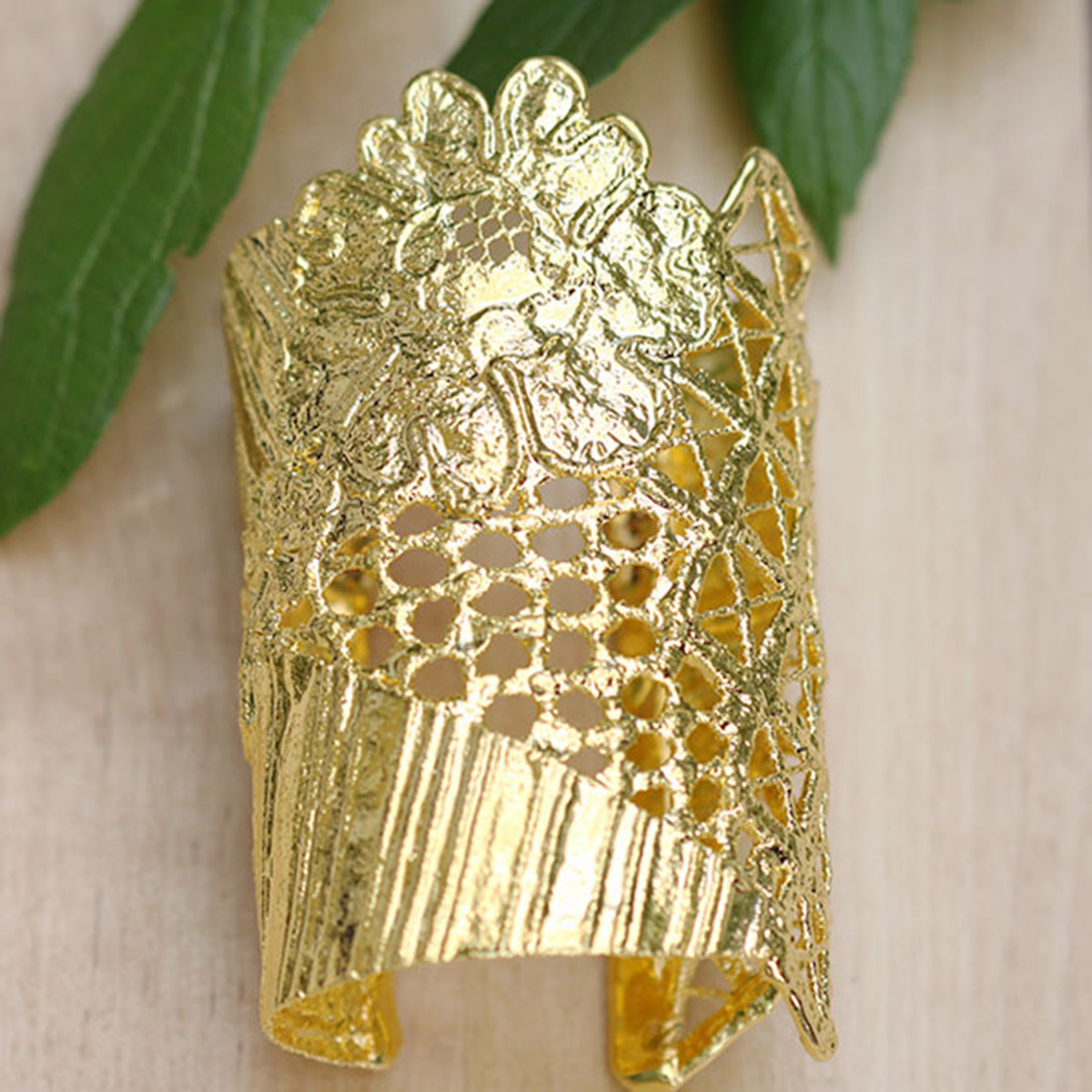 Carmen - Tall lace cuff bracelet in 24k gold