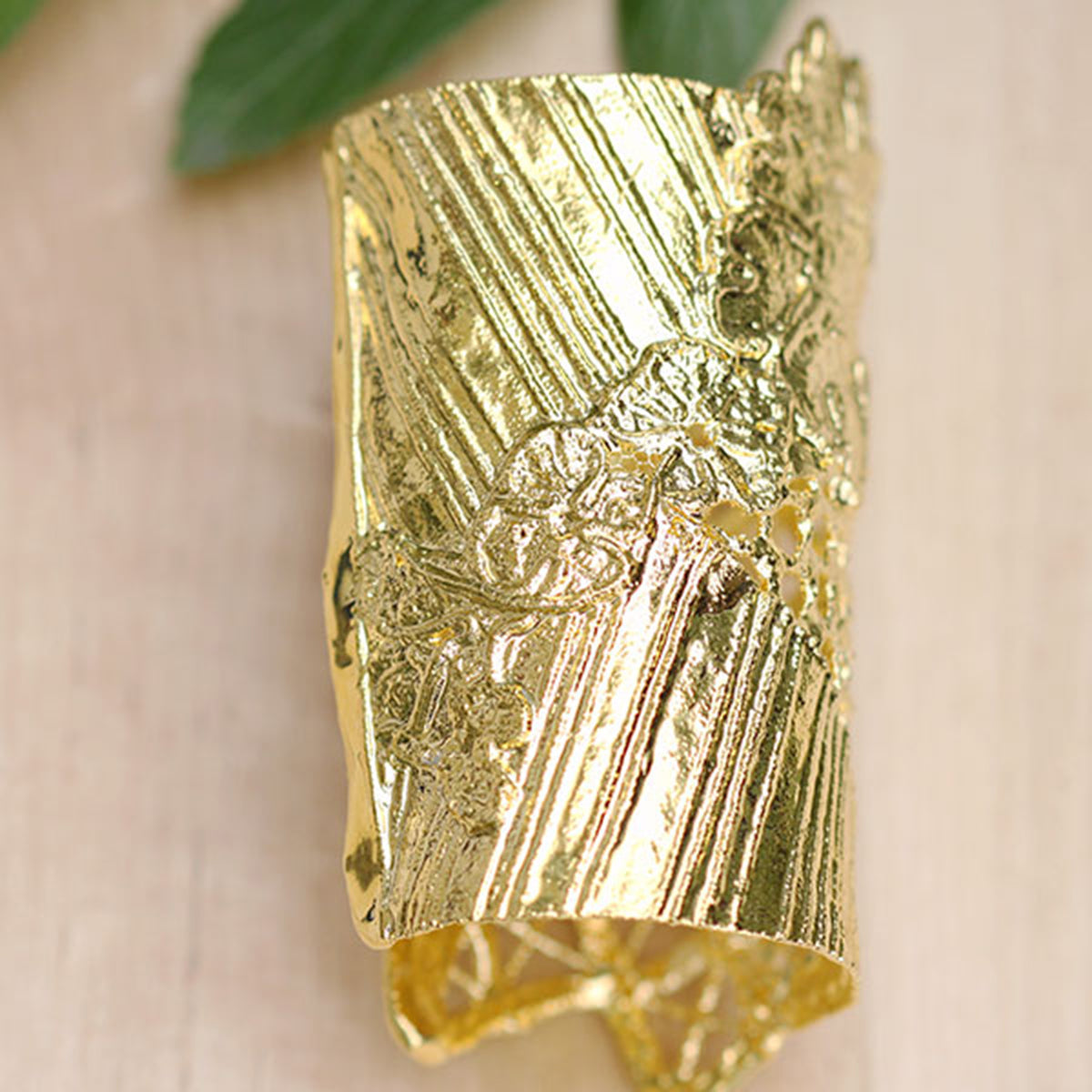 Carmen - Tall lace cuff bracelet in 24k gold