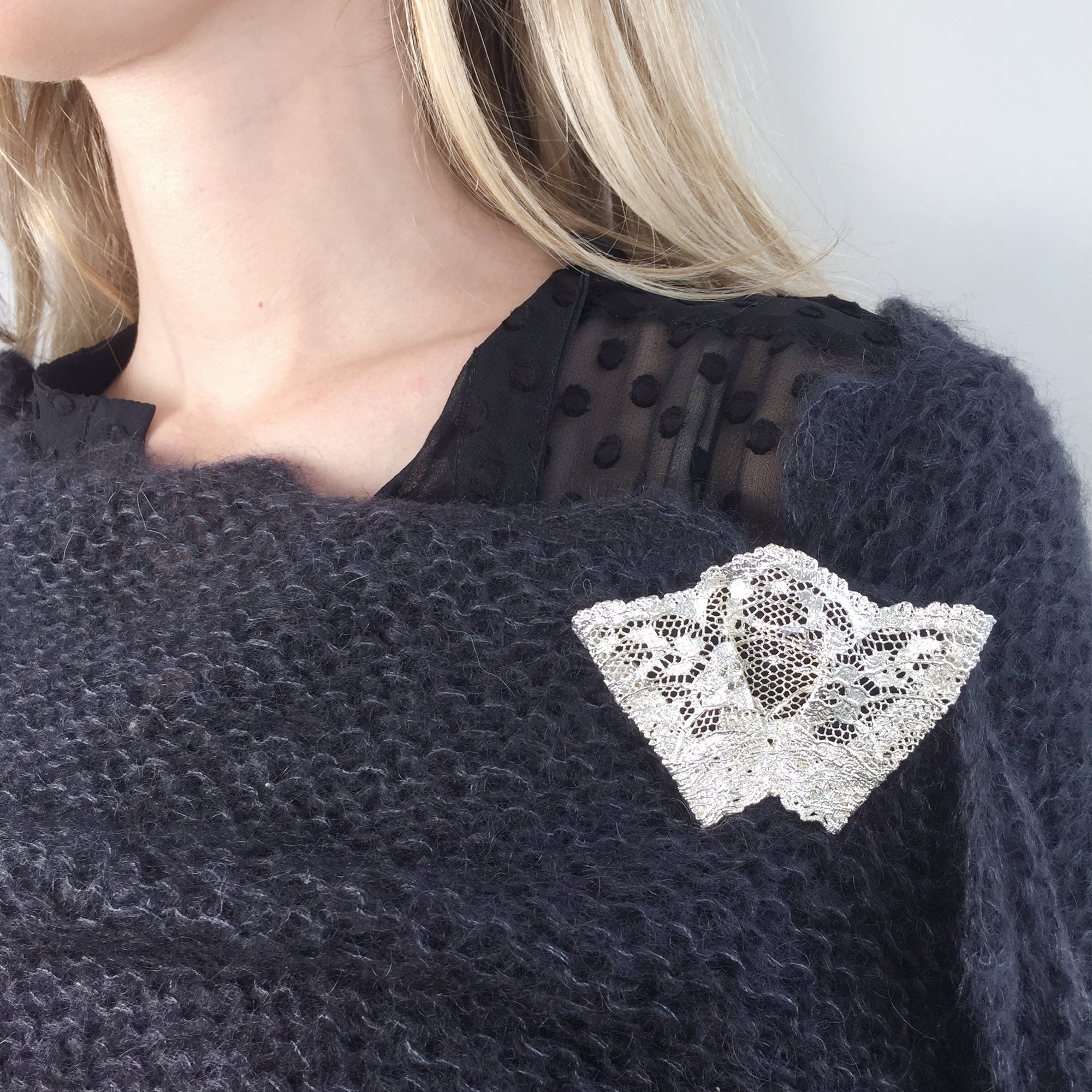 Ilse Brooch/Pendant