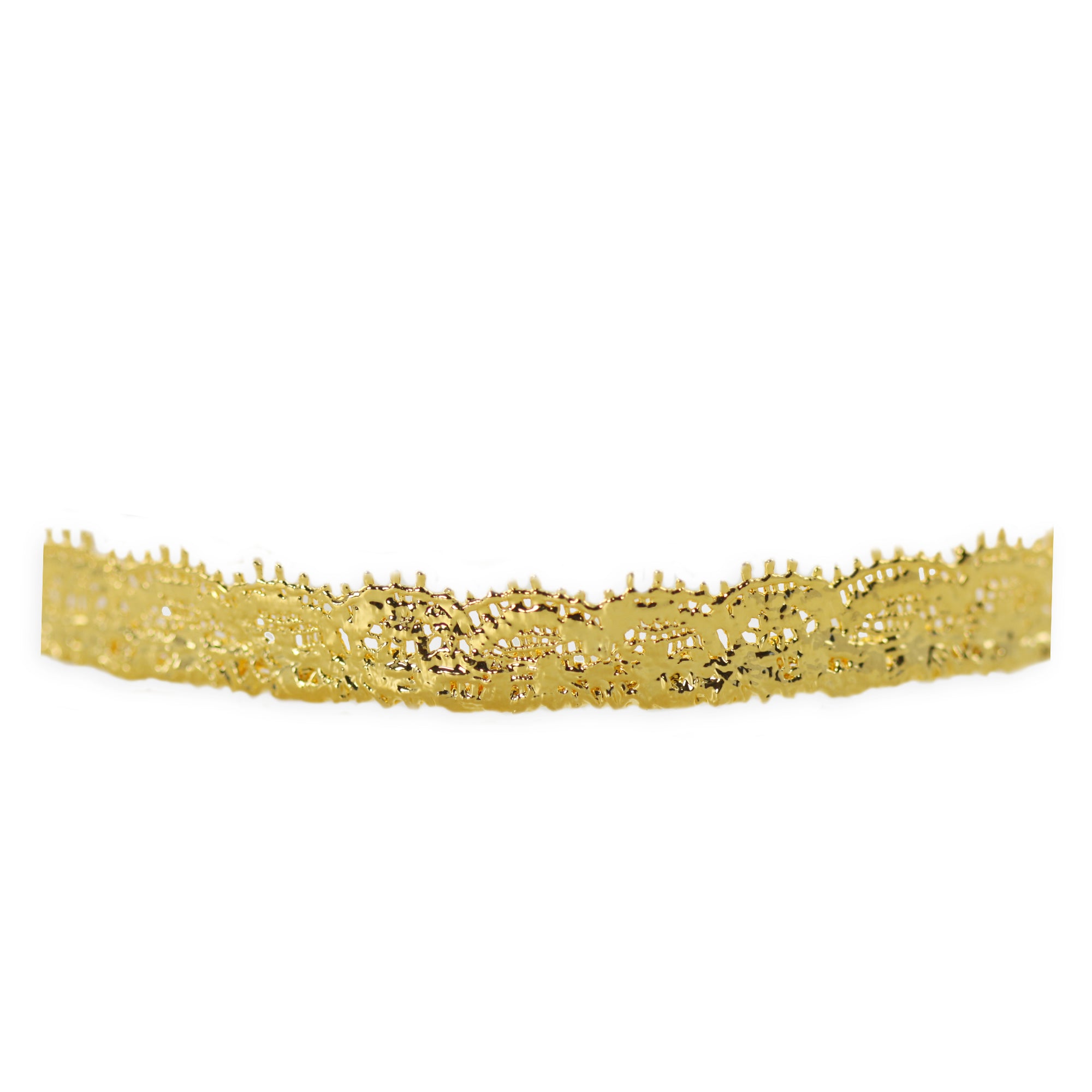 Leontine lace choker necklace in 24k gold worn by a model.
