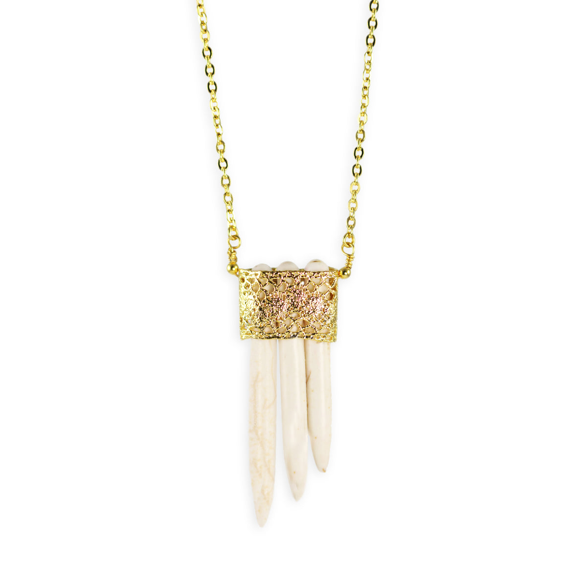 Lace and white turquoise necklace in 24k gold.